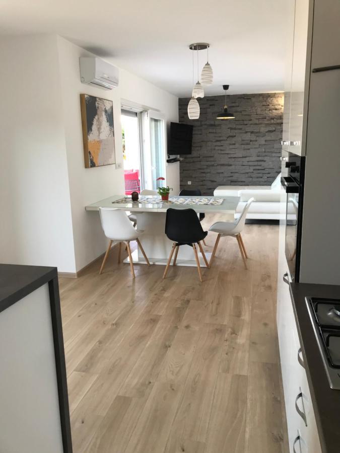 Apartments Jelka Банёл Экстерьер фото